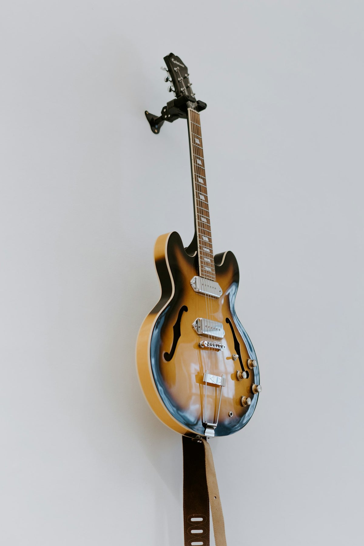 Epiphone Casino (illustrative photo, detail)