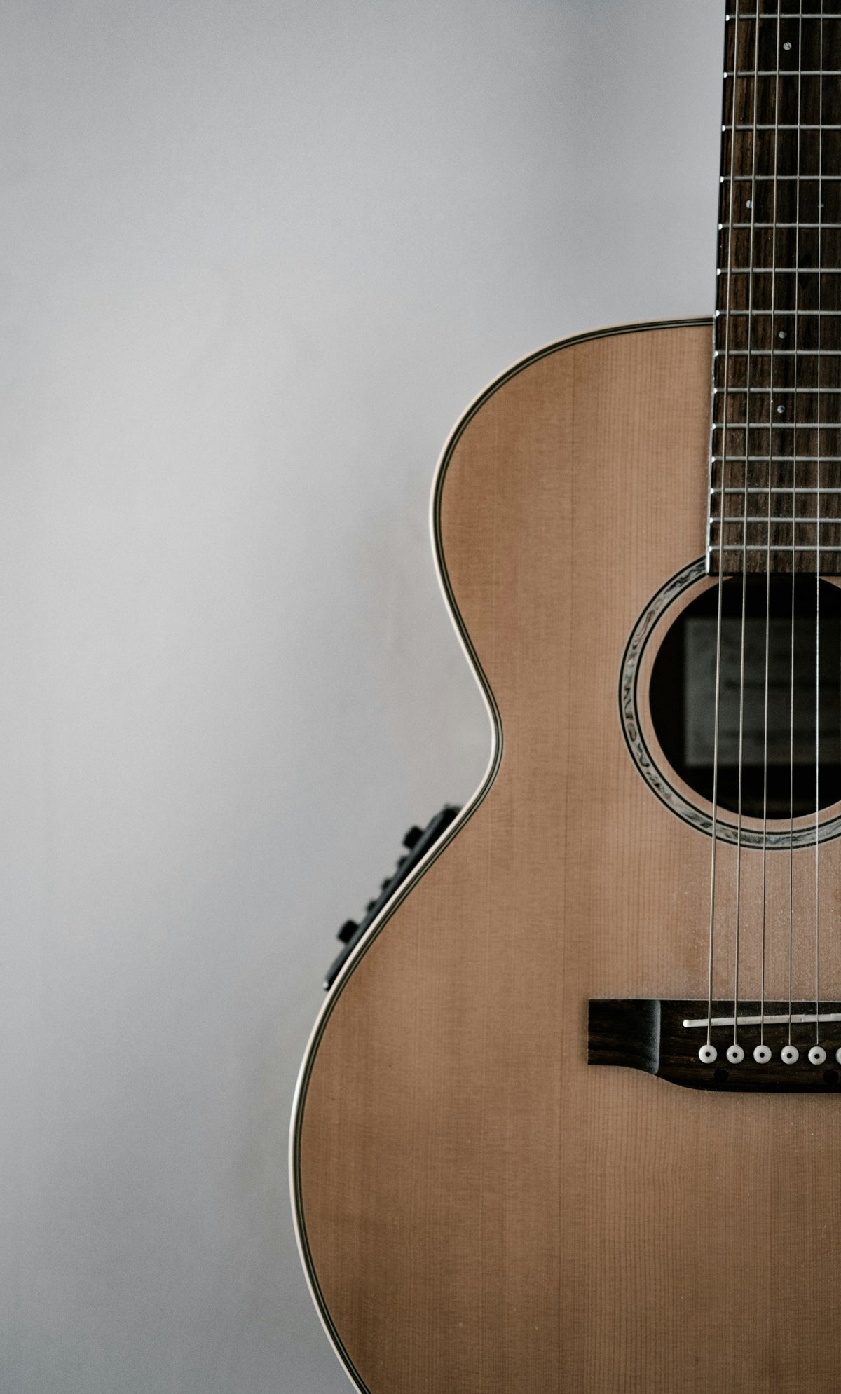 Fender CD-140SCE (illustrative photo)